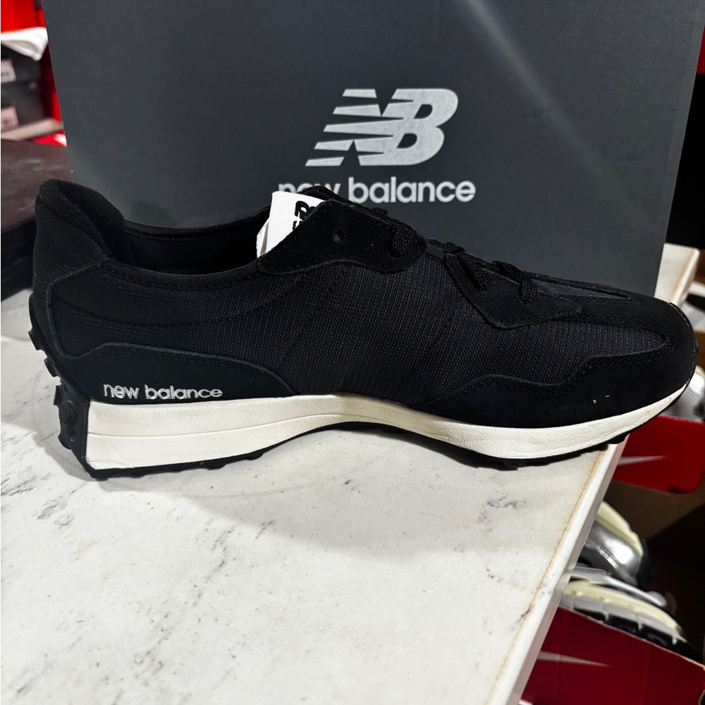 New Balance Youth 327 Black White Casual Running Shoe - GS327GS - Picture 8 of 14